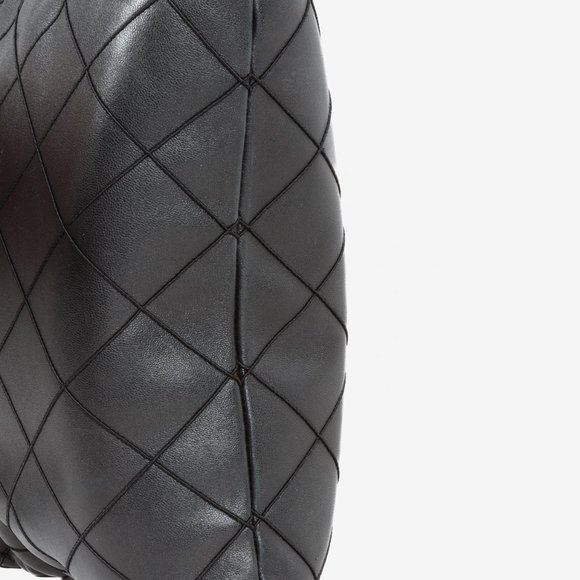 Chanel Vintage Chain Tassel Black Lambskin Crossbody Bag - Picture 5 of 12